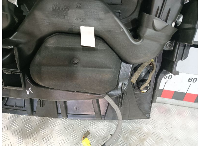 Панель передняя салона (торпедо) к Opel Astra, 2011г.