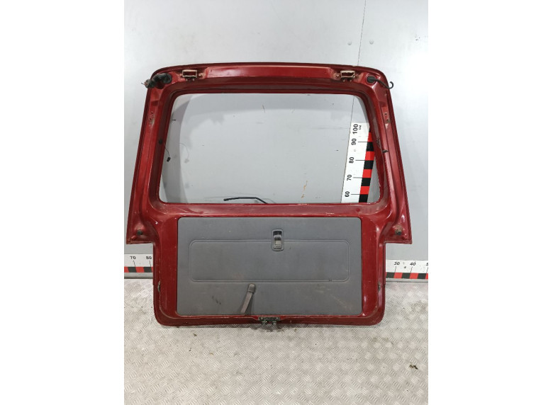Крышка багажника (дверь 3-5) к Nissan Serena, 1998г.