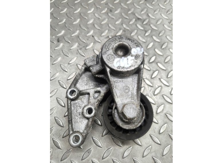 Натяжитель ремня генератора к Volkswagen Golf, 2000г.