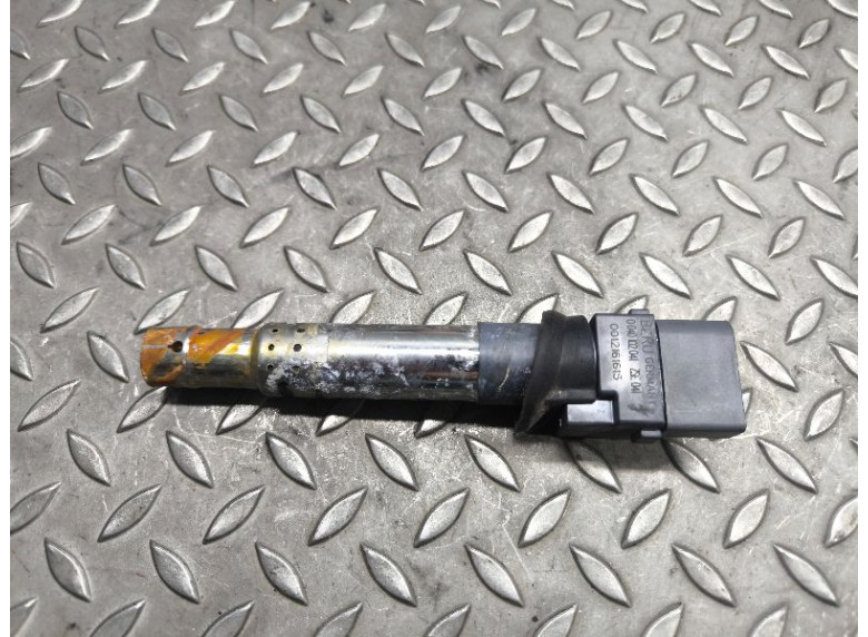 Катушка зажигания к Volkswagen Golf, 2000г.