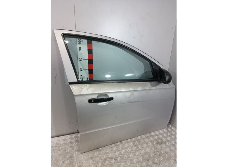 Замок двери передней правой к Chevrolet Aveo, 2009г.