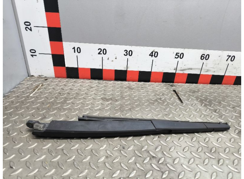 Щеткодержатель задний к Opel Signum, 2005г.