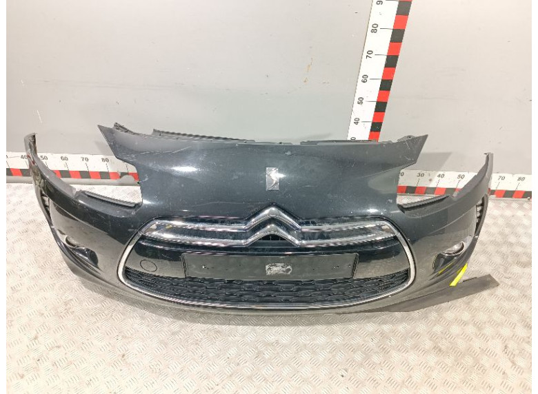 Бампер передний к Citroen DS3, 2011г.