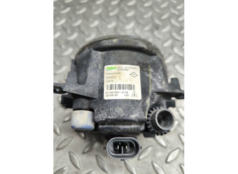 Фара противотуманная левая к Renault Scenic, 2011г.