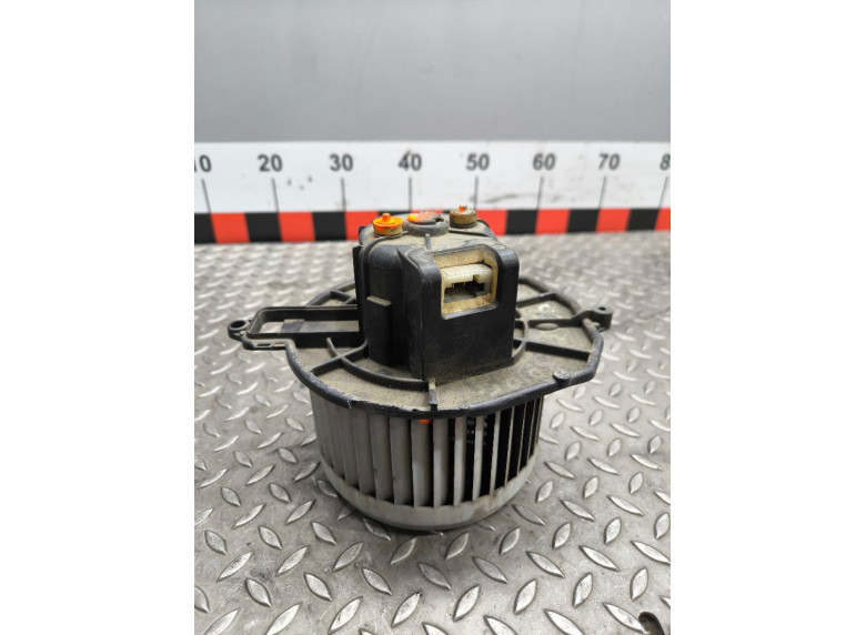 Моторчик печки к Citroen Berlingo, 2010г.