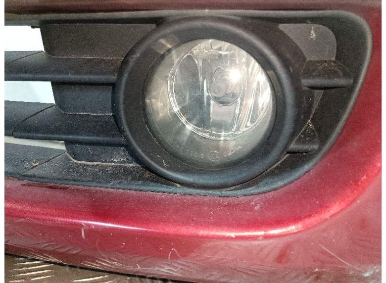 Фара противотуманная левая к Renault Megane, 2004г.