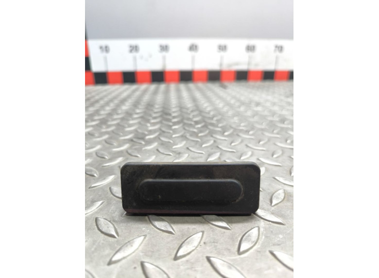 Кнопка открытия багажника к Citroen C4 Grand Picasso, 2009г.