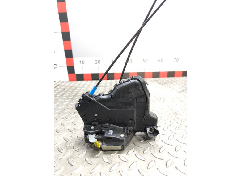 Замок двери передней левой к Замок двери передней левой к Toyota Yaris undefined г. Yaris