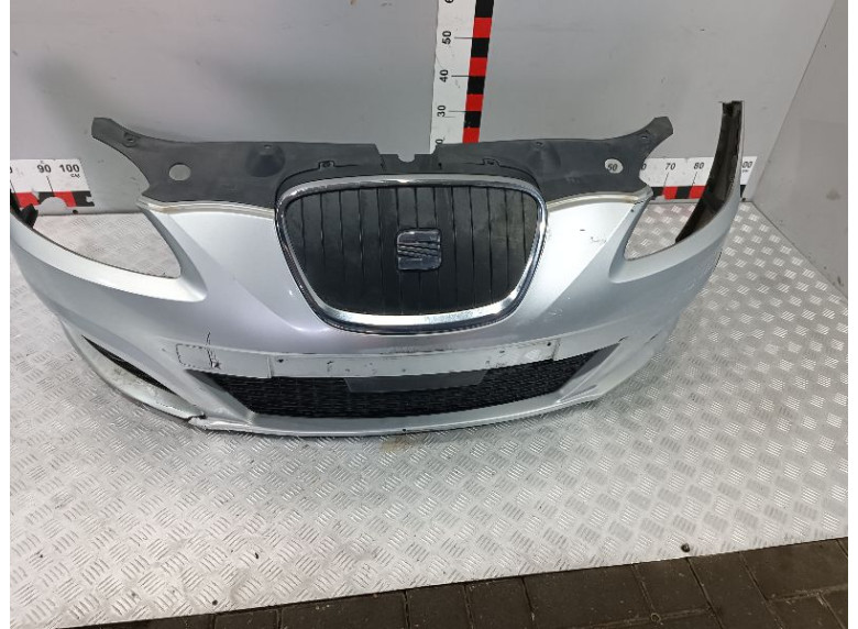 Рамка фары противотуманной левой к Seat Leon, 2011г.