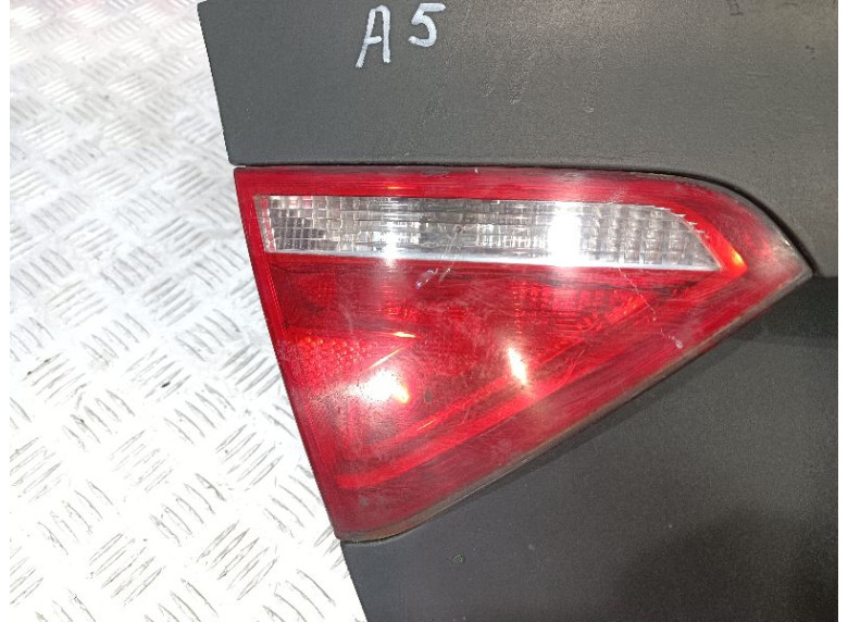Фонарь крышки багажника левый к Audi A5, 2010г.