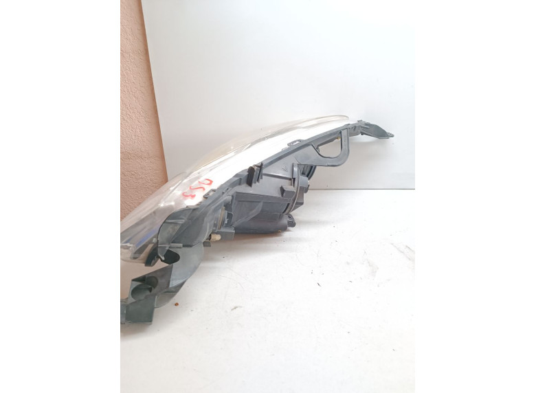 Фара правая к Citroen DS3, 2011г.