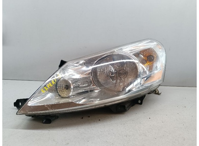 Фара левая к Peugeot Expert