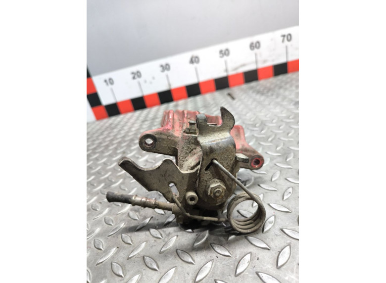 Суппорт задний правый к Volkswagen Passat, 2000г.