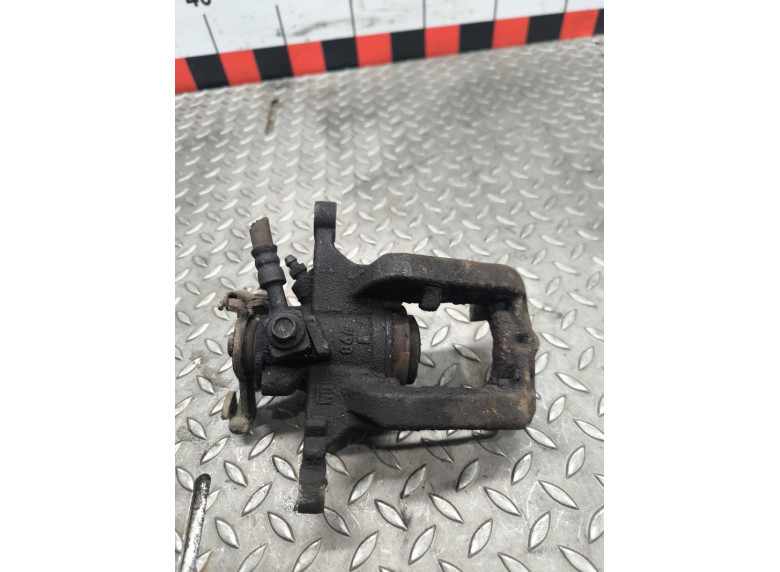 Суппорт задний правый к Opel Astra, 2011г.