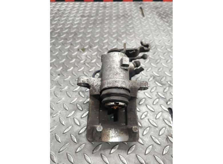 Суппорт задний правый к Volkswagen Golf, 2007г.