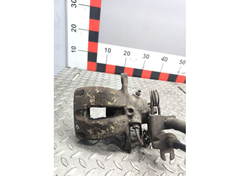 Суппорт задний правый к Volkswagen Caddy, 2006г.