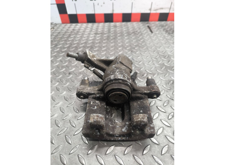 Суппорт задний правый к Opel Vectra, 2004г.