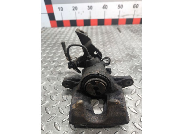 Суппорт задний правый к Суппорт задний правый к Renault Master undefined г. Master