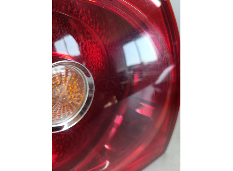 Фонарь задний левый к Volkswagen Golf, 2006г.