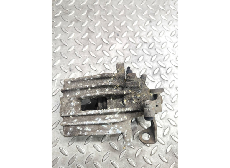 Суппорт задний левый к Volkswagen Golf, 1998г.