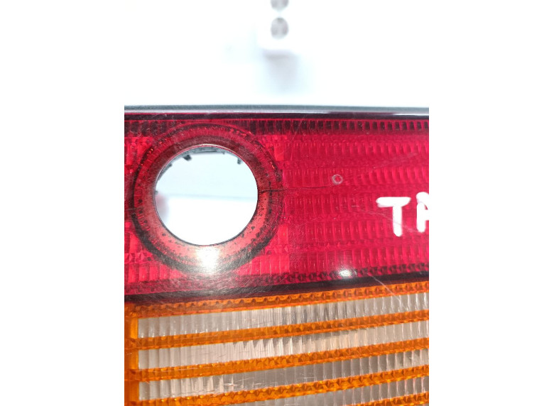 Фонарь крышки багажника правый к Volkswagen Passat, 1994г.