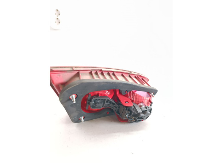 Фонарь крышки багажника правый к Seat Leon, 2010г.