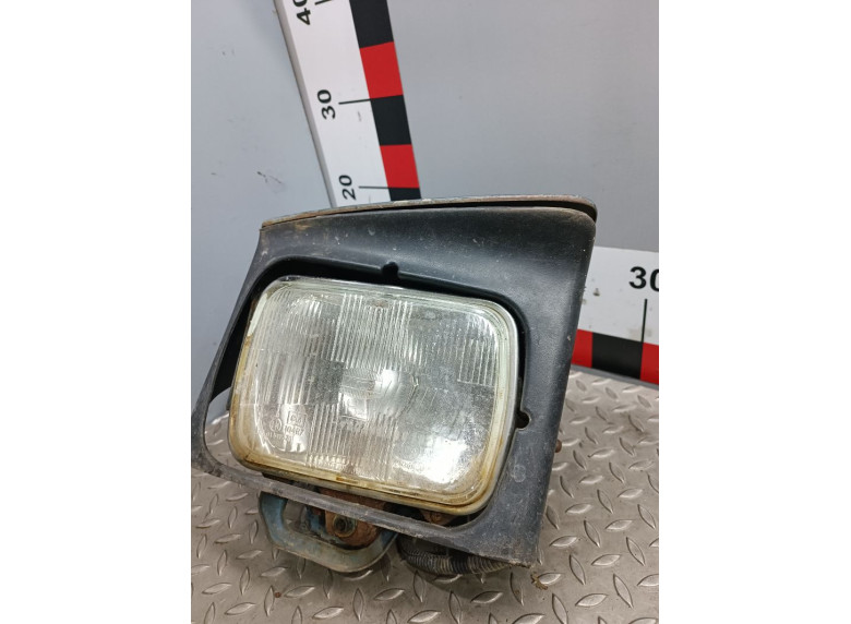 Фара правая к Фара правая к Mazda 323F undefined г. 323F