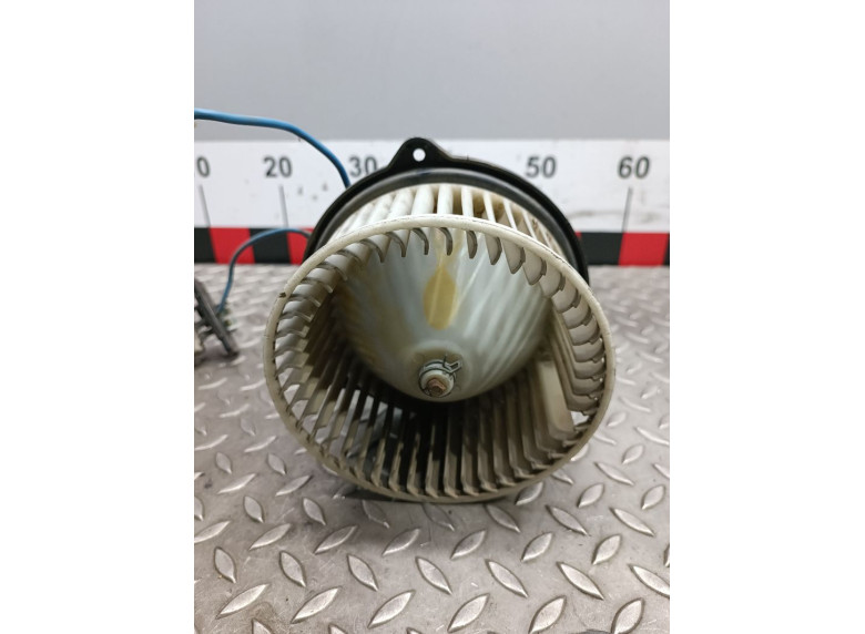 Моторчик печки к Моторчик печки к Mazda 323F undefined г. 323F