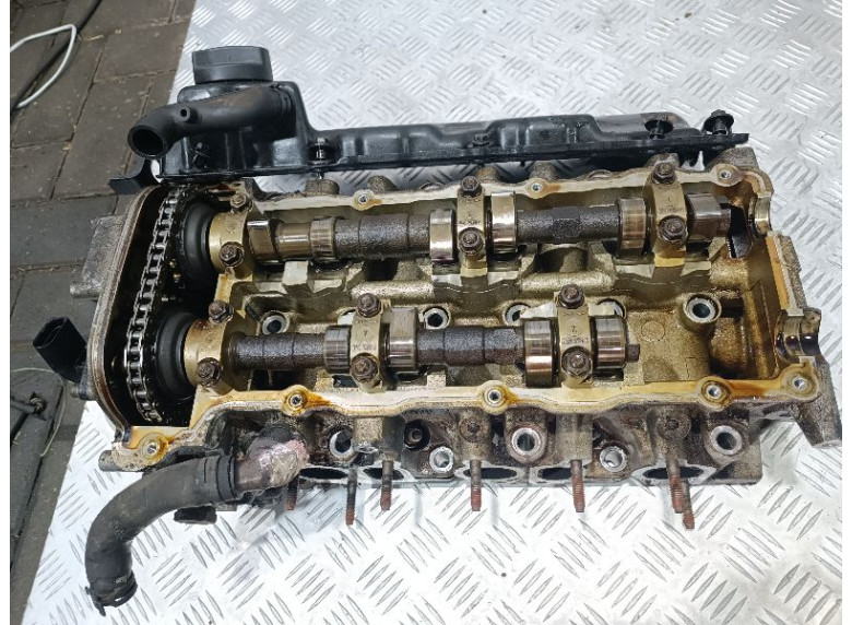 Головка блока цилиндров к Volkswagen Golf, 2002г.