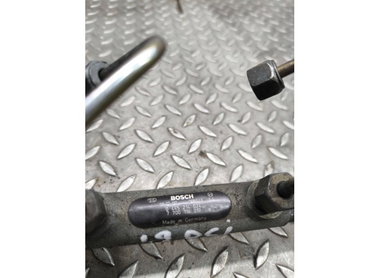 Топливная рампа к Топливная рампа к Volvo V40 undefined г. Space Star