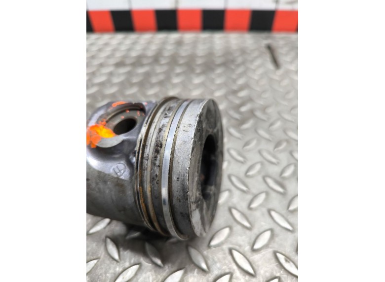 Поршень к Поршень к Peugeot 607 undefined г. 607