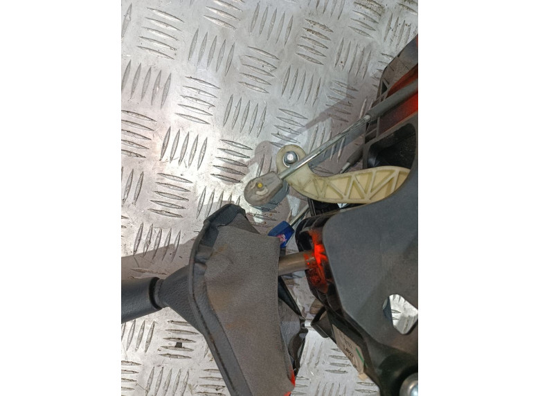 Кулиса к Кулиса к Nissan NV200 undefined г. NV200