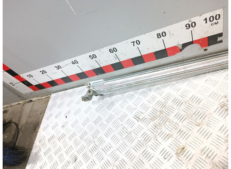 Механизм стеклоочистителя (трапеция дворников) к Citroen C4, 2017г.