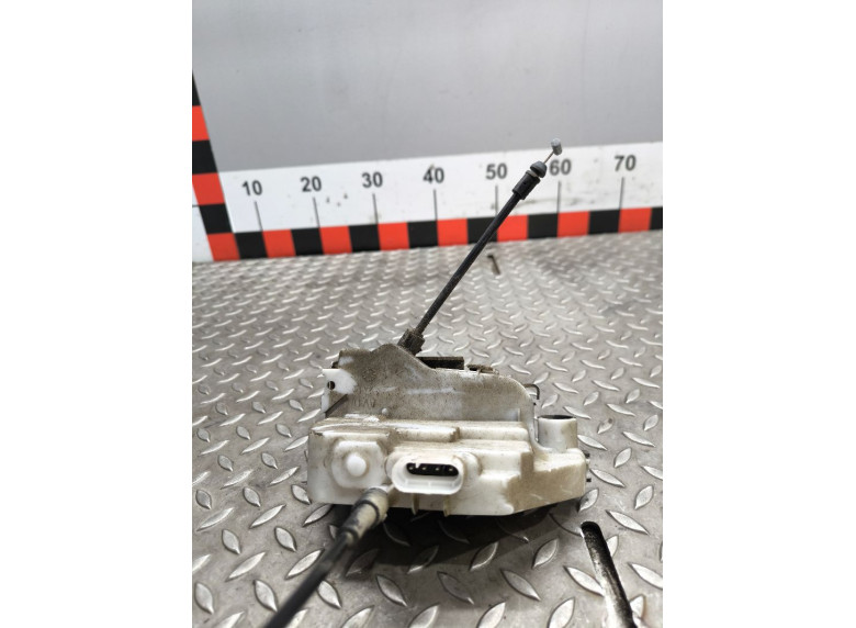 Замок двери передней правой к Renault Espace, 2007г.