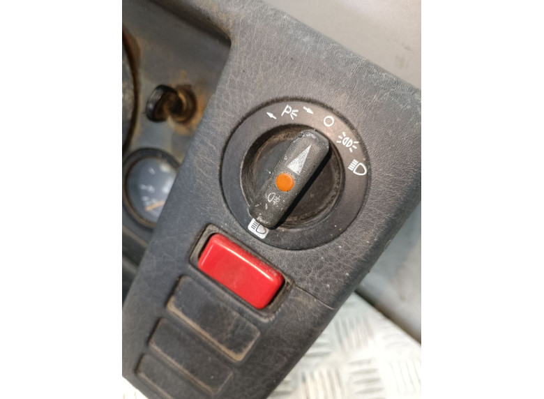 Переключатель света к Mercedes 100, 1990г.