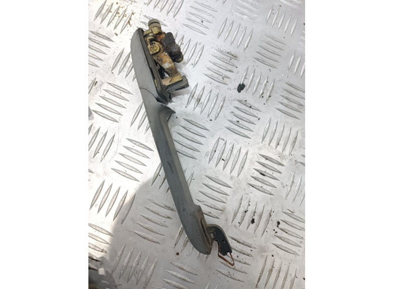 Ручка наружная задняя левая к Volkswagen Jetta, 1988г.