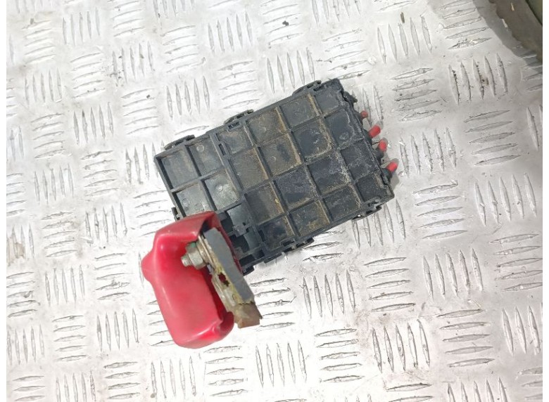 Клемма аккумулятора плюс к Клемма аккумулятора плюс к Lifan X60 undefined г. X60