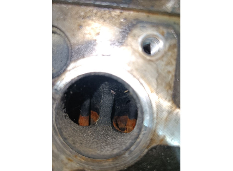 Головка блока цилиндров к Mercedes S W220, 2003г.