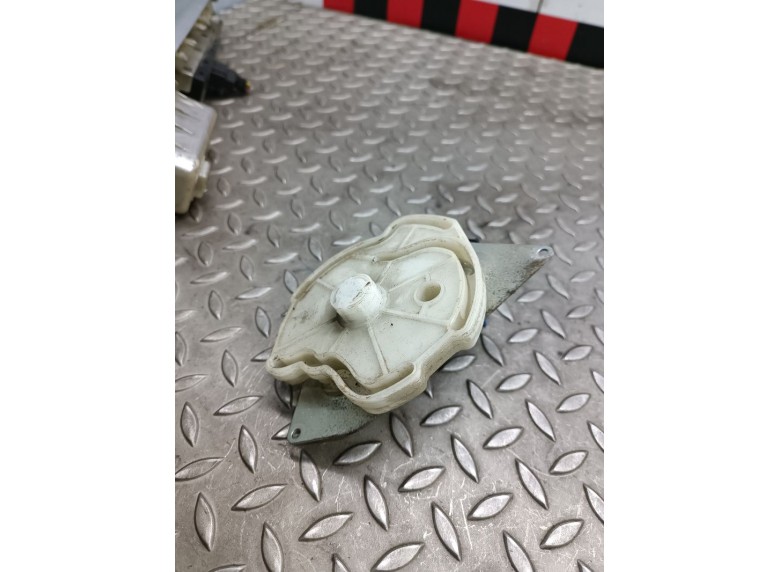 Моторчик заслонки печки к Моторчик заслонки печки к Lifan Solano undefined г. Solano