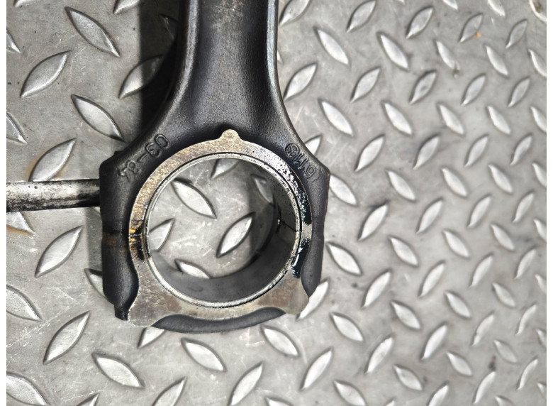 Поршень к Mercedes ML W163, 2002г.