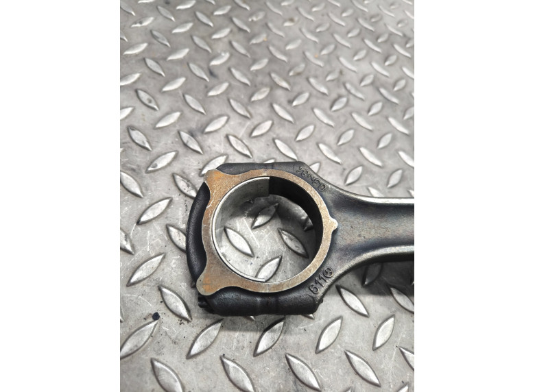 Поршень к Mercedes ML W163, 2002г.