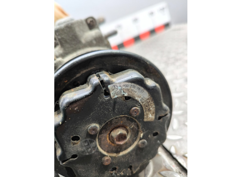 Компрессор кондиционера к Mercedes A W168, 2003г.