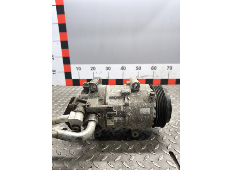 Компрессор кондиционера к Mercedes A W169, 2006г.