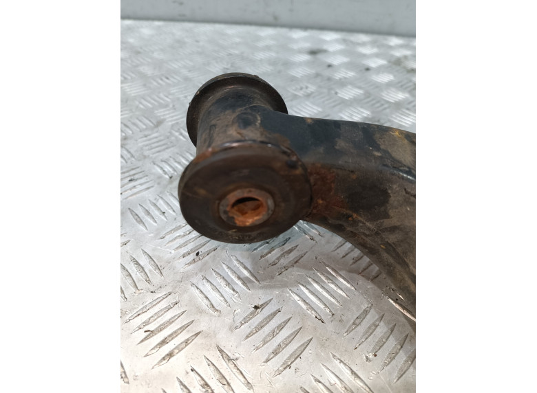 Рычаг передний правый к Mercedes Sprinter, 2002г.