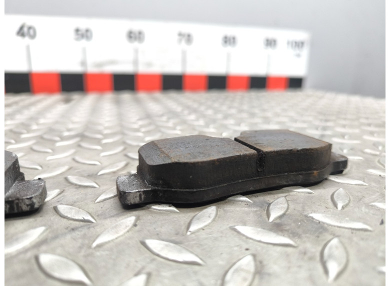 Тормозные колодки к Mercedes Vito W447, 2015г.