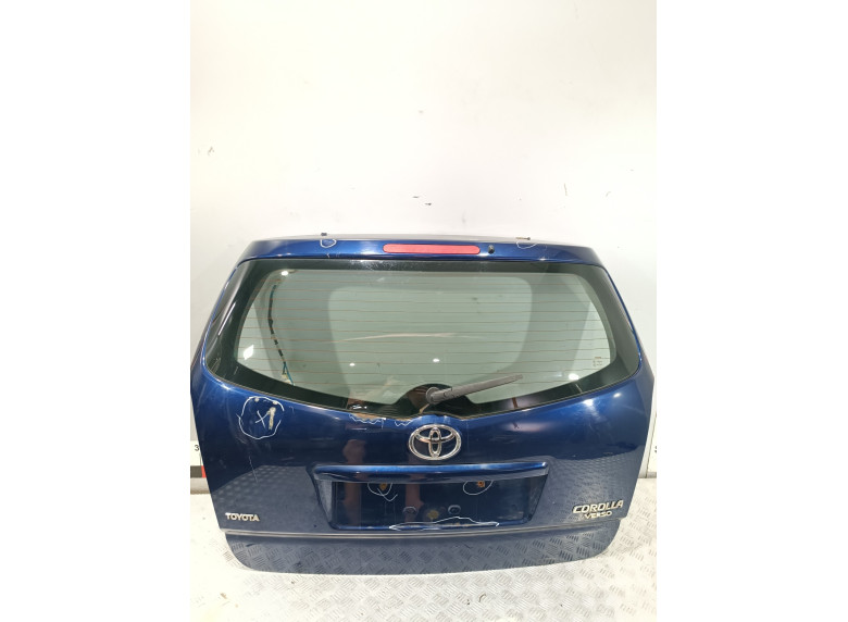 Крышка багажника (дверь 3-5) к Toyota Corolla Verso, 2005г.