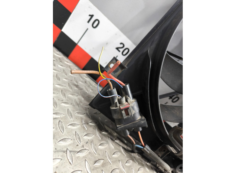 Вентилятор радиатора к Volkswagen Golf, 2005г.