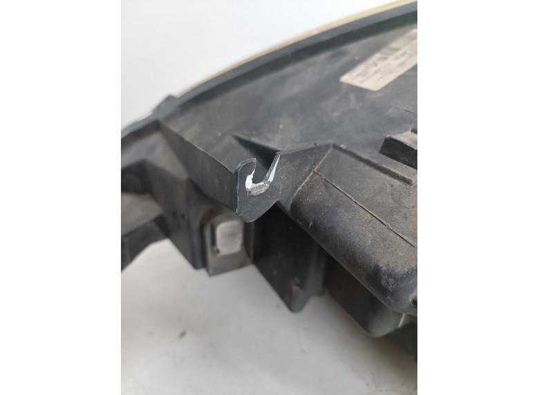 Фара правая к Фара правая к Peugeot 807 undefined г. 807