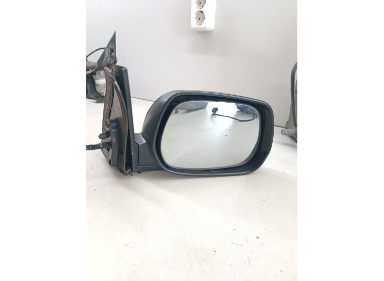 Зеркало наружное правое к Toyota RAV4, 2002г.