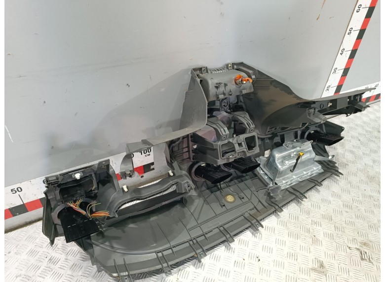 Панель передняя салона (торпедо) к Панель передняя салона (торпедо) к Ford Focus undefined г. Focus